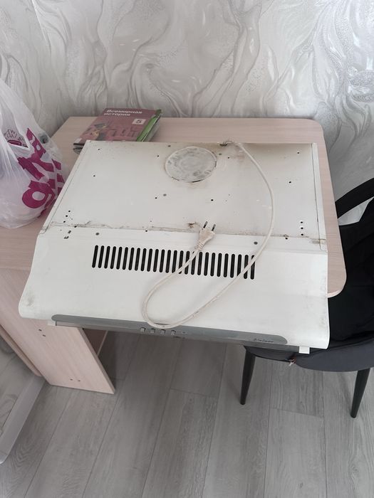 Продам вытяжку. Продам