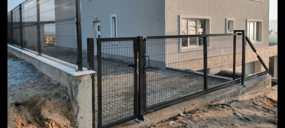 ВРАТА за двора от стоманени профили и заварени мрежи --ПРОИЗВОДИТЕЛ