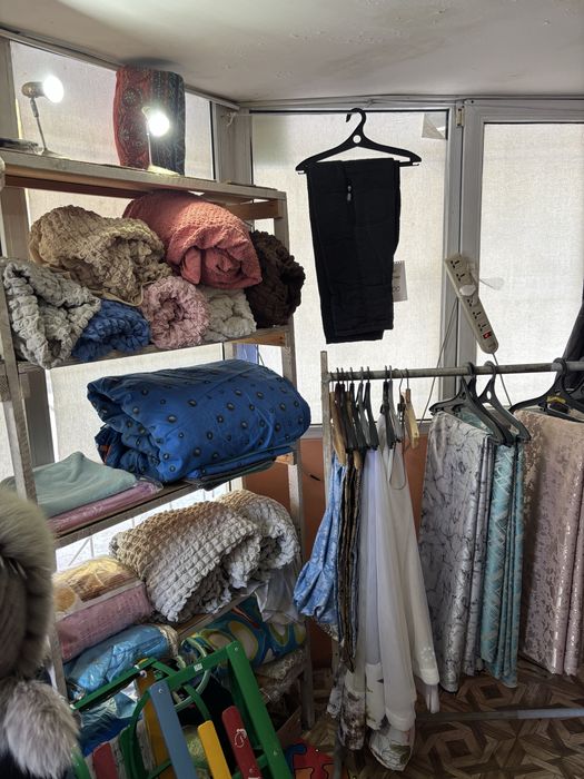 Продам киоск большой.