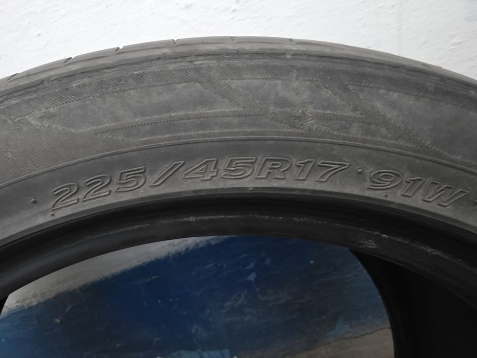Продам резину БУ R 17 HANKOK