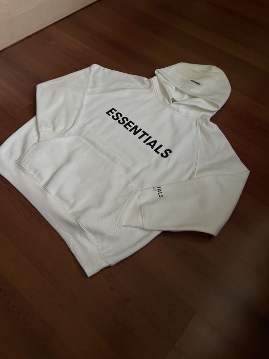 Essentials FOG горнище Различни видове – Супер комфорт!