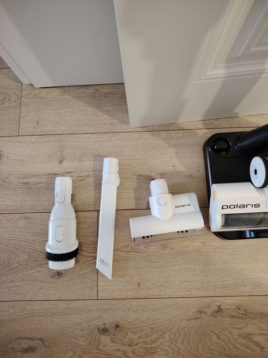 Вертикальный пылесос