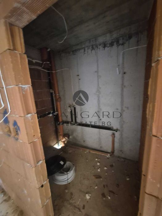 Продава се Двустаен апартамент в Пловдив, Остромила - 60 кв.м за 1334 €/кв.м - Снимка #7