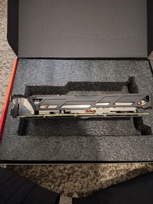 Placa video Gigabyte Radeon RX570