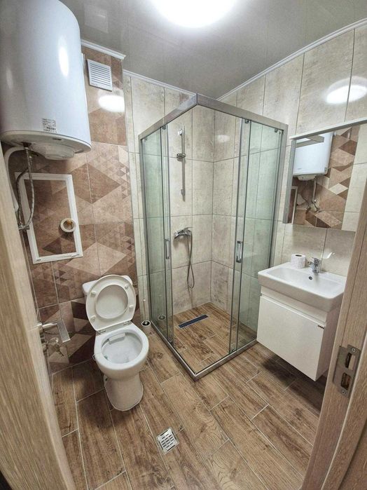 Дава се под наем Двустаен апартамент в Варна, Аспарухово - 60 кв.м за 500 € - Снимка #4