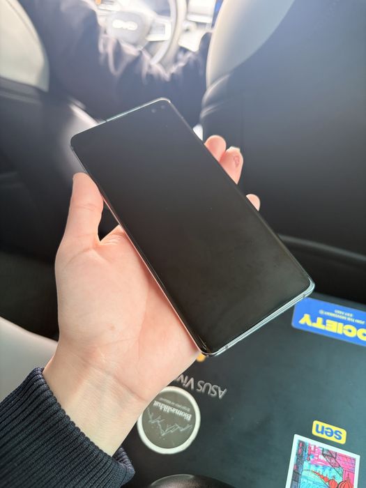 samsung  Galaxy S10+