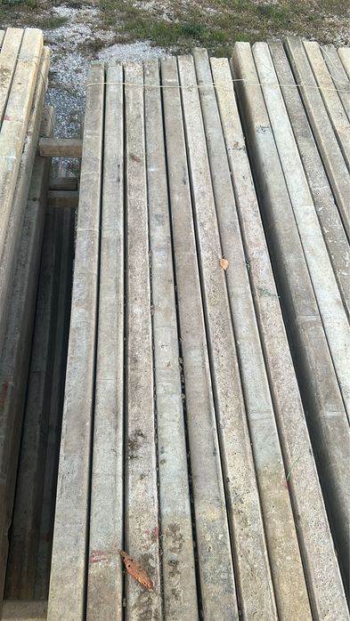 Stalpi beton 4 fire de fier