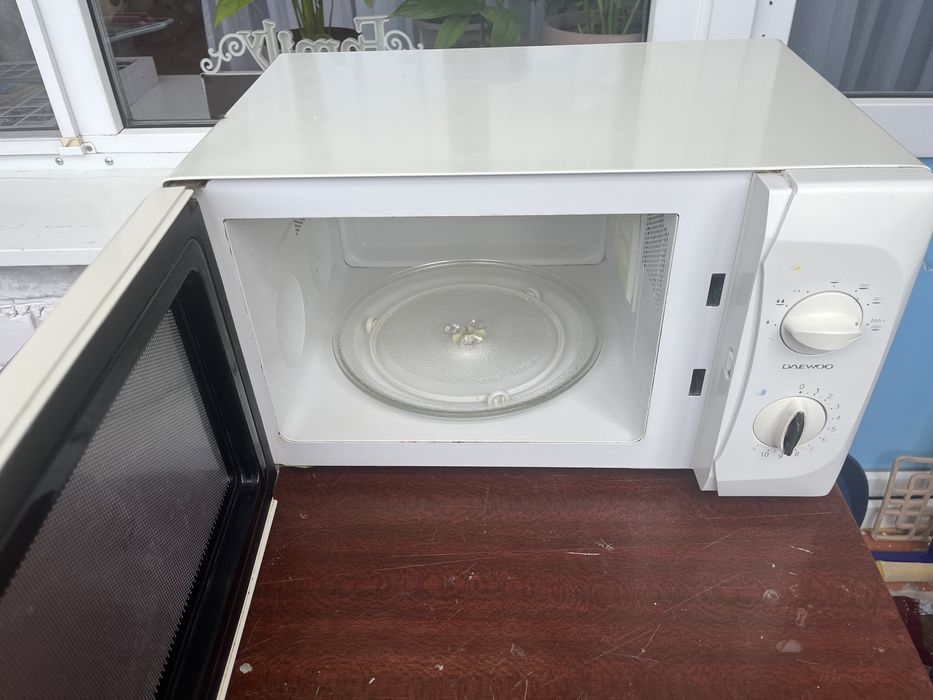 Микроволновая печь