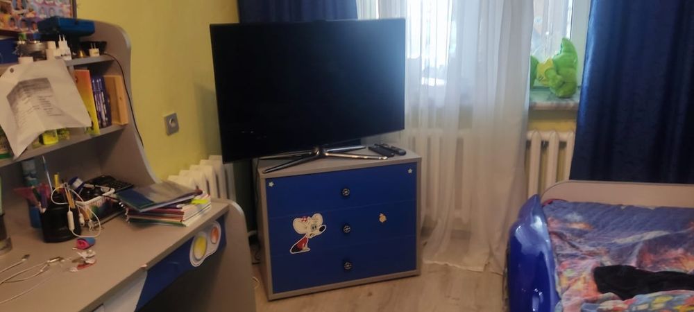 Продам мебель в детскую