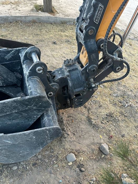 Adaptor 360* soliladi