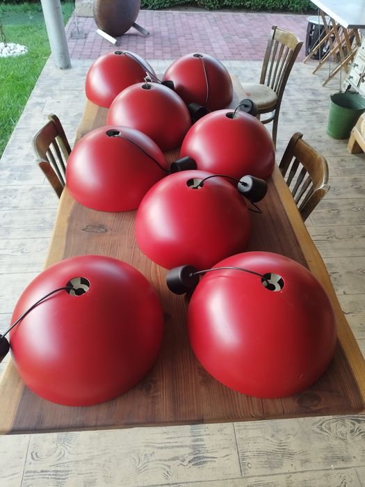 Продавам червени лампи полюлей