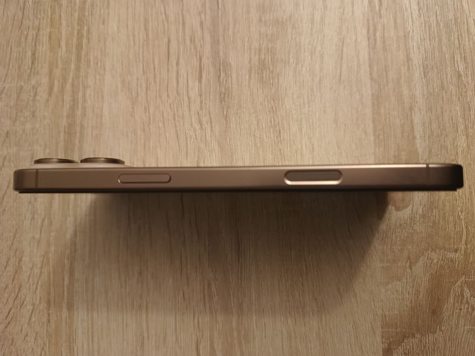 Продается Iphone 16 pro max