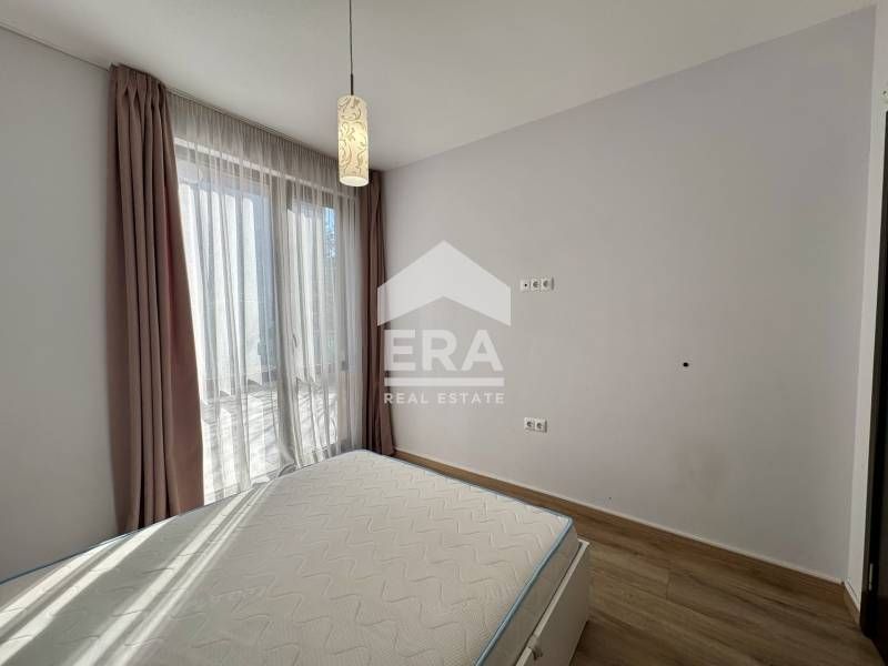 Дава се под наем Тристаен апартамент в Варна, Бриз - 116 кв.м за 747.66 € - Снимка #8