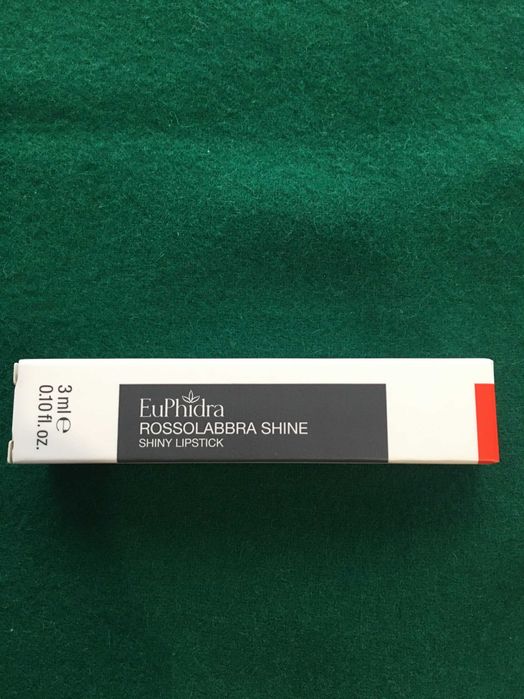 Червило  марка EuPhidra,  Италия.  цят червен, НОВО
