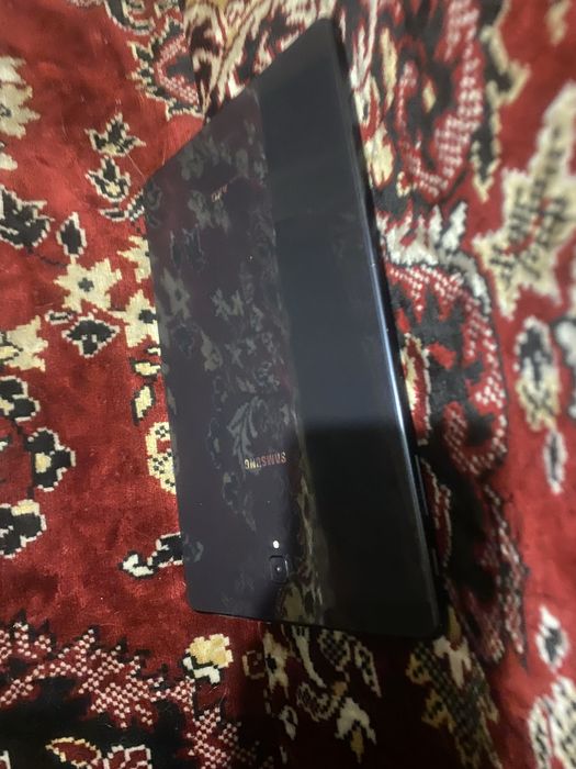 продам планшет самсунг Tab s4