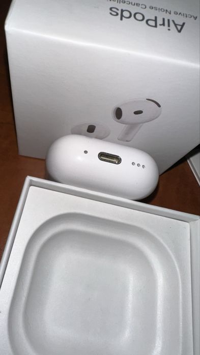 Apple AirPods 4 – Calitate Premium