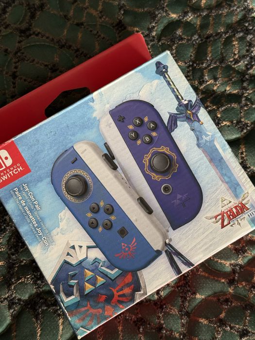 Nintendo Switch Zelda Joy-Con Skyward Sword - NEW