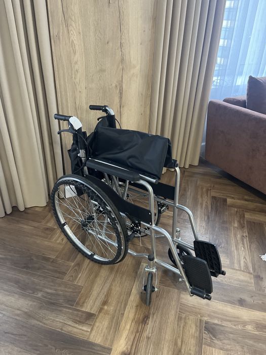 Инвалидная коляска