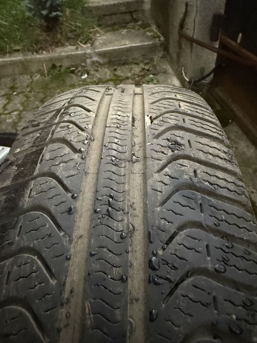 Vand jenti si cauciucuri All Season Audj A3-A4