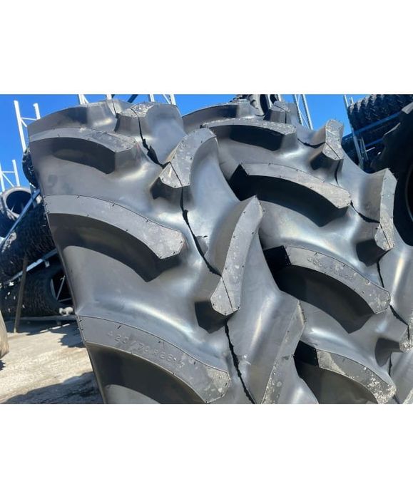 420/70 r28 firestone r1070 4207028  Cauciucuri tractor, Fiat, Case, Fendt, John Deere, New Holland, Massey Ferguson, UTB   Cauciucuri tractor, Fiat, C