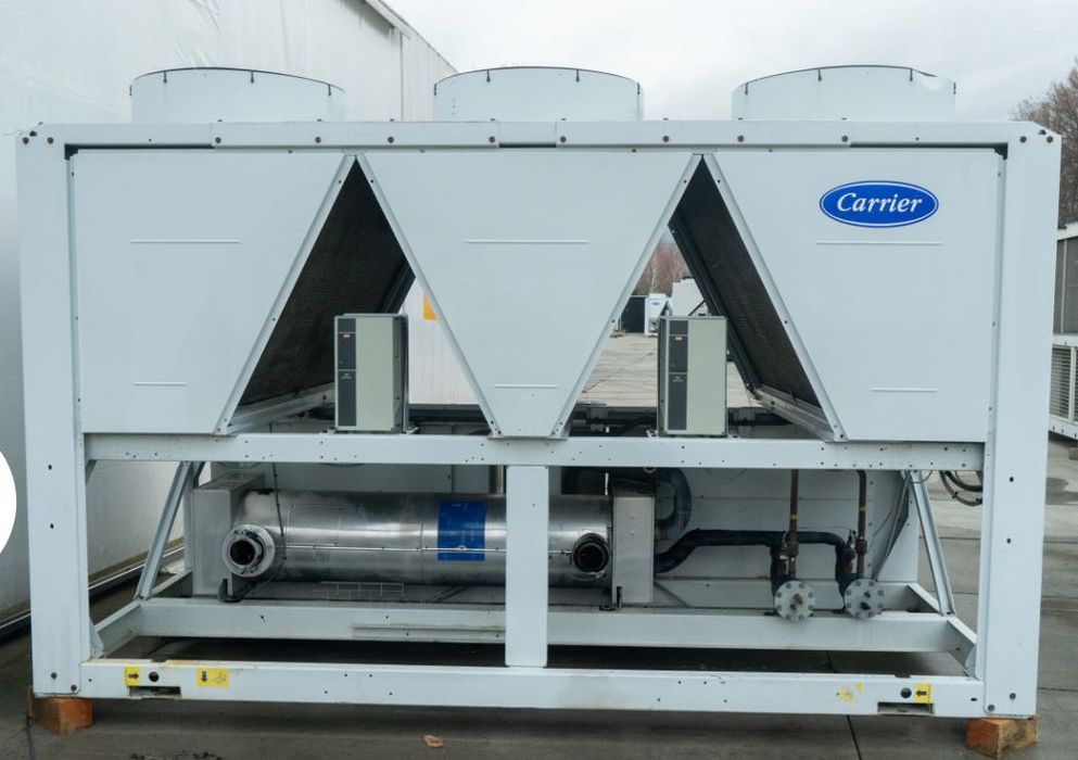 Чиллер CARRIER 30RB 372 / (367 кВт)