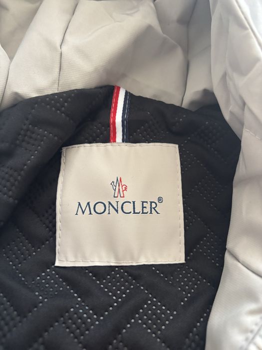 Geaca windbreaker Moncler
