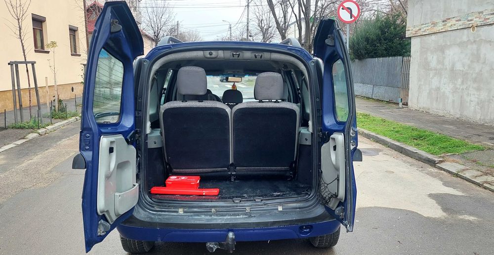 Logan MCV 2008 cu AC si 7 Locuri, motor 1.6MPI 90cp