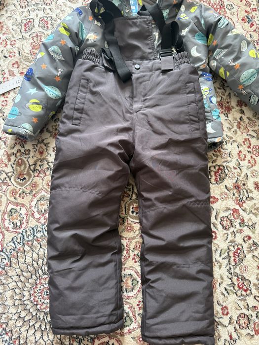 Продаю детский комбинезон