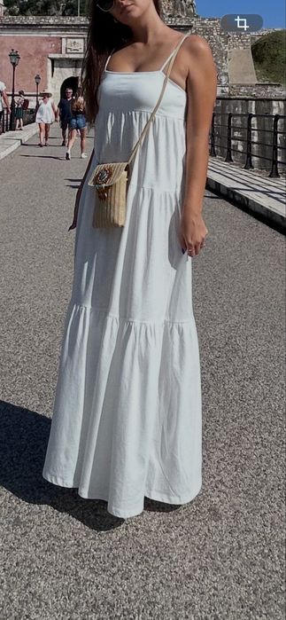 Бяла плажна рокля