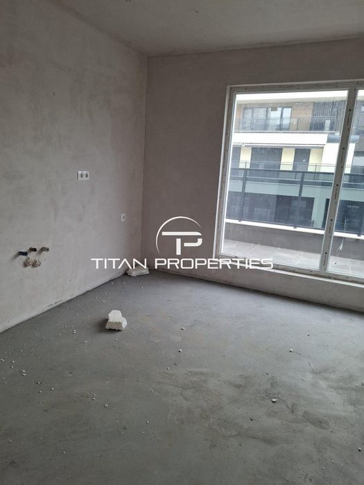 Продава се Тристаен апартамент в Пловдив, Христо Смирненски - 125 кв.м за 1560 €/кв.м - Снимка #1