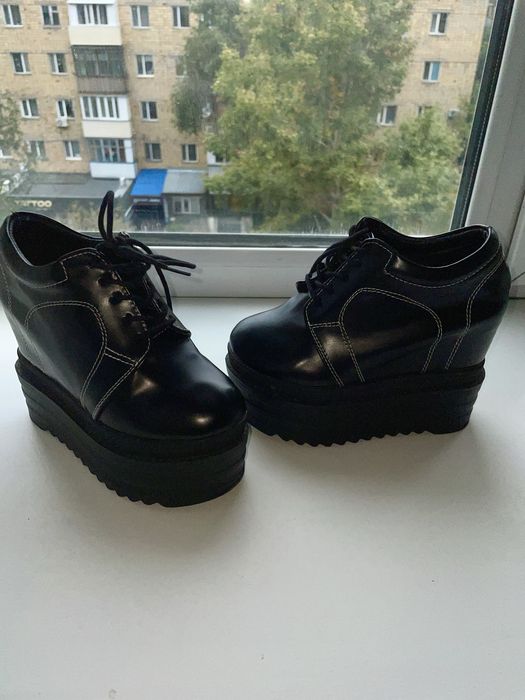 Продаю шикарные на ноге ботильоны