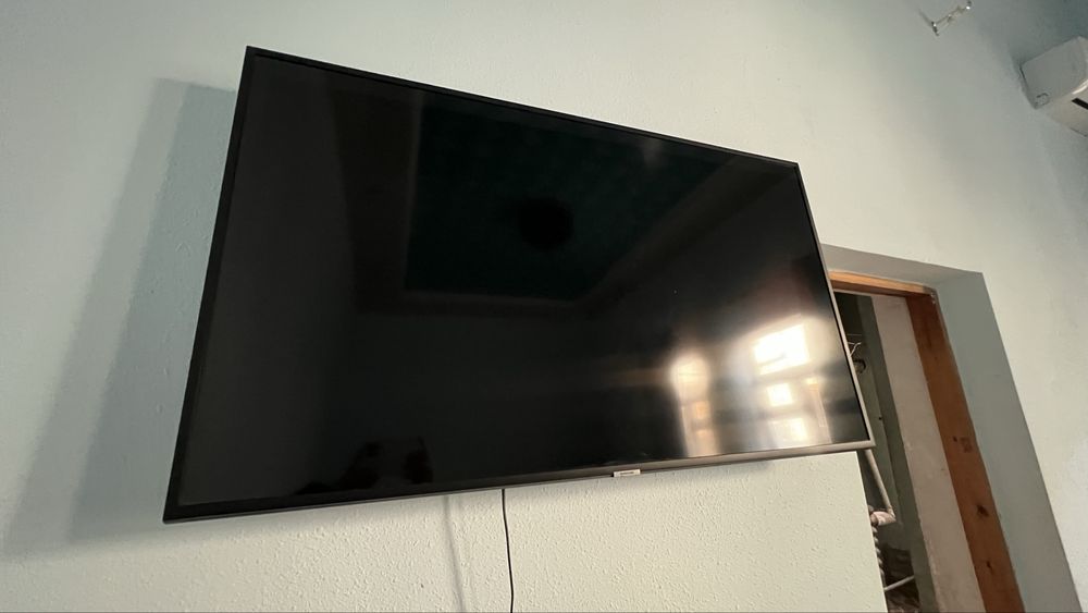 Televizor Samsung 43 talik