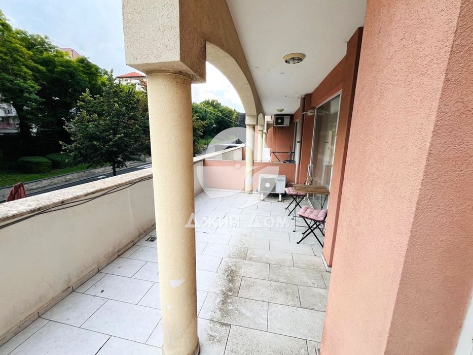 Двустаен апартамент с НИСКА ТАКСА в гр. Несебър