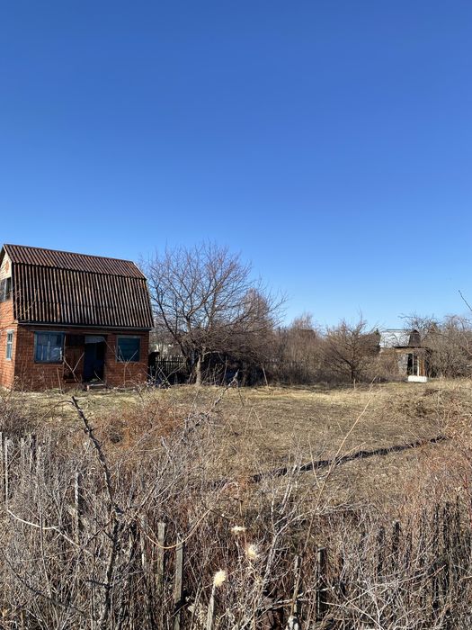 Продам дачный участок с домом