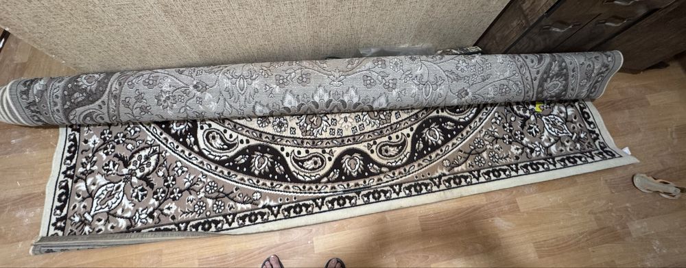 Гилам 6х3 сотилади холати  яхши квартирада ишлатилган