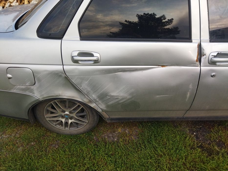 Приора 2011 года