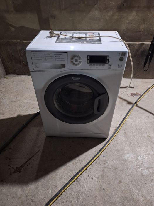 Сииральная машинка hotpoint ariston