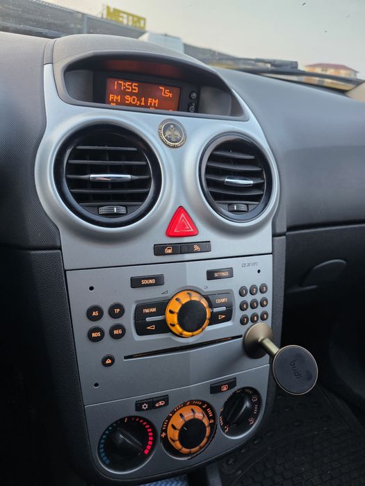 Opel Corsa 1.3 cdti 2011