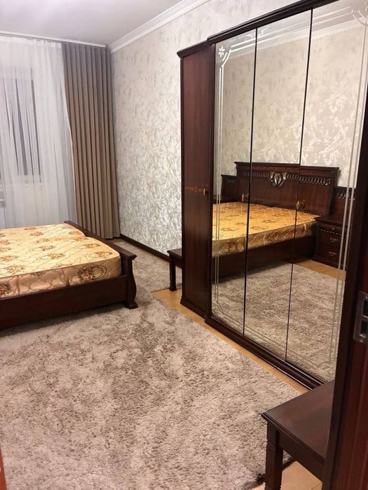 Буюк Ипак Йули 3/3/5 Аренда мебель техникой евро супер квартира М.Горь