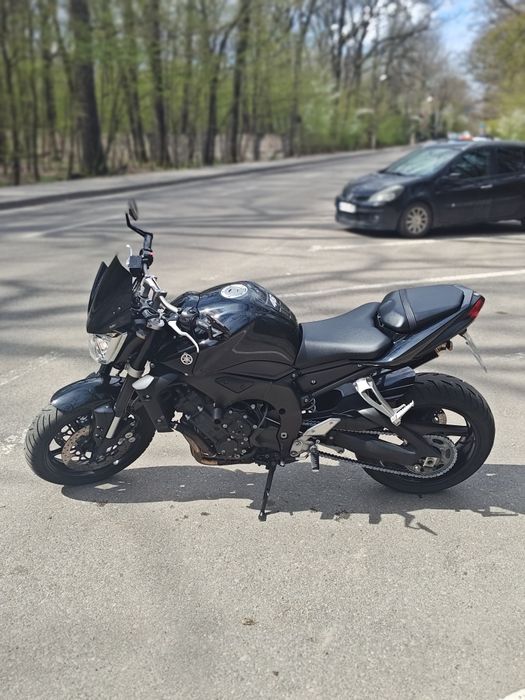 Yamaha FZ1-N     150HP