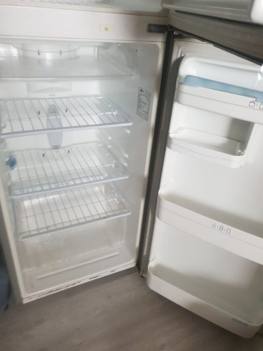 Холодильник  LG б/у