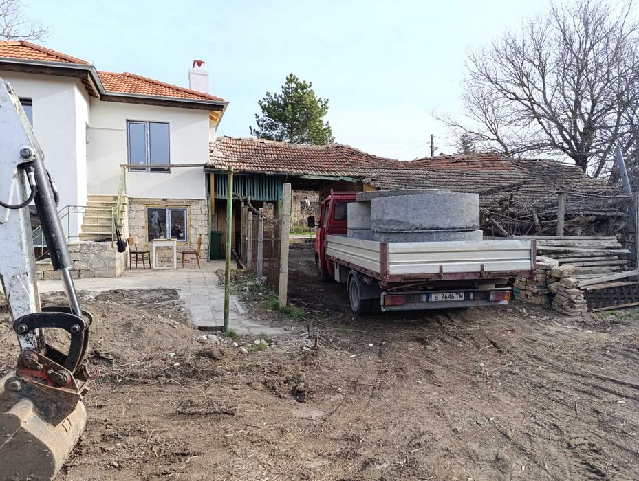 Услуги с мини багер и самосвал