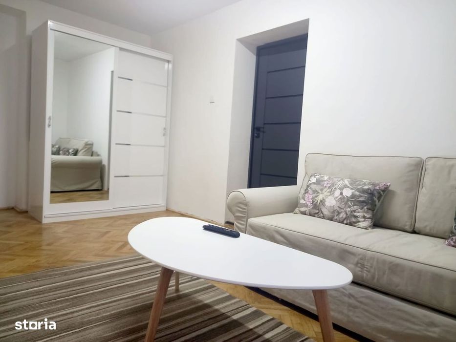 Apartament 2 camere de închiriat – Str. Piața Mare nr. 6, et. 1 — fotografia 1