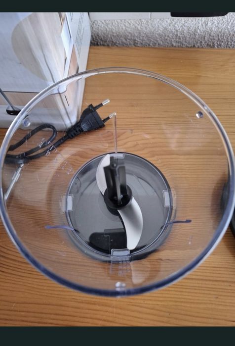 Zeegma Handy Chef 4в1 многофункционале вертикален ръчен пасатор/1000W