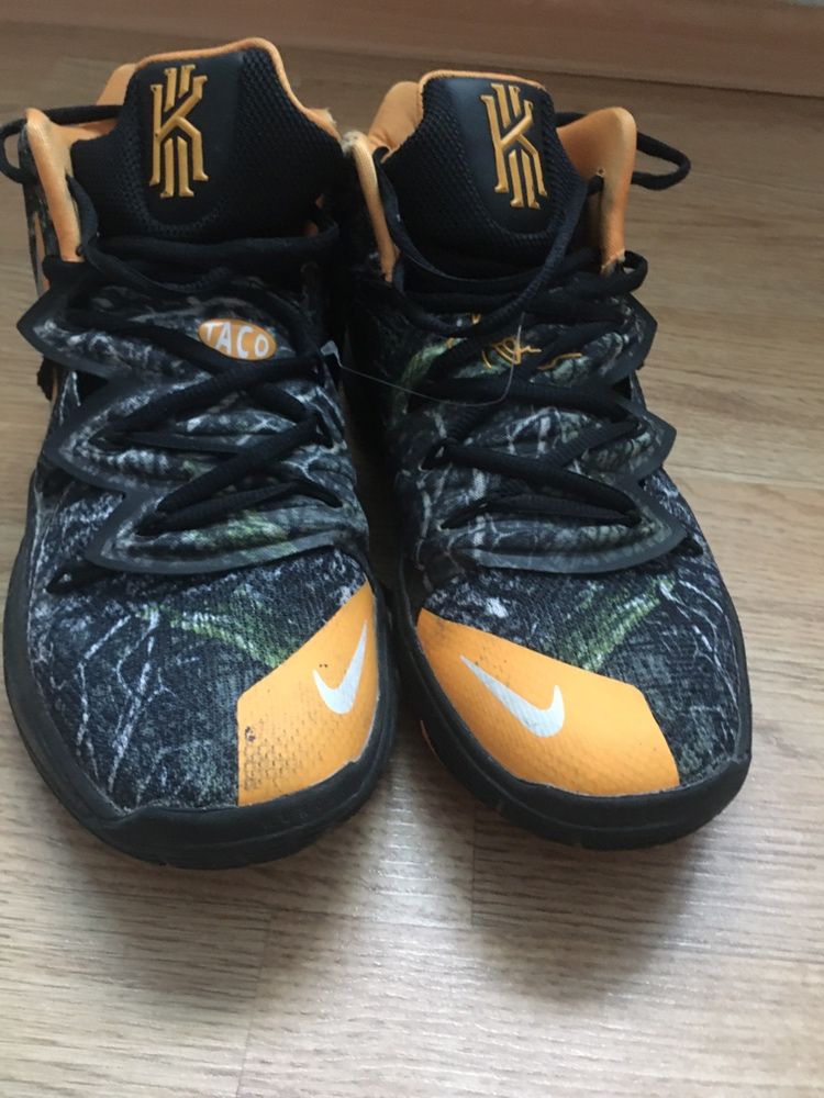 nike kyrie 5 Olx