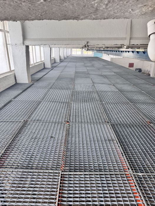 Trepte și grătare zincate super oferta