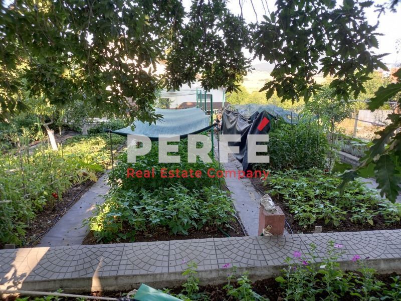 Продава се Къща в с. Равадиново, Област Бургас - 189 кв.м за 1477 €/кв.м - Снимка #2