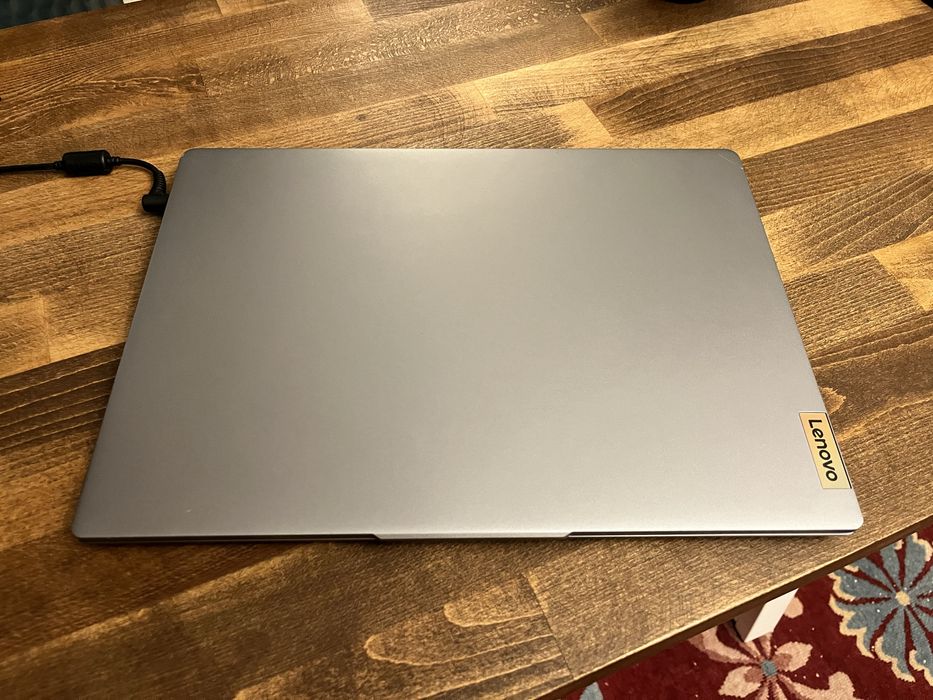 Ноутбук Lenovo ideapad slim 3