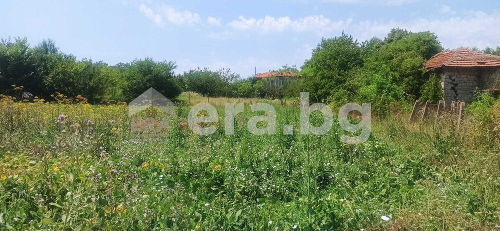 Продава се Къща в с. Николаевка, Област Варна - 61 кв.м за 615 €/кв.м - Снимка #1