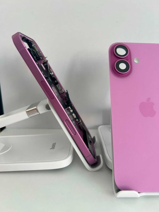 Carcasă originală iPhone 16 Pink